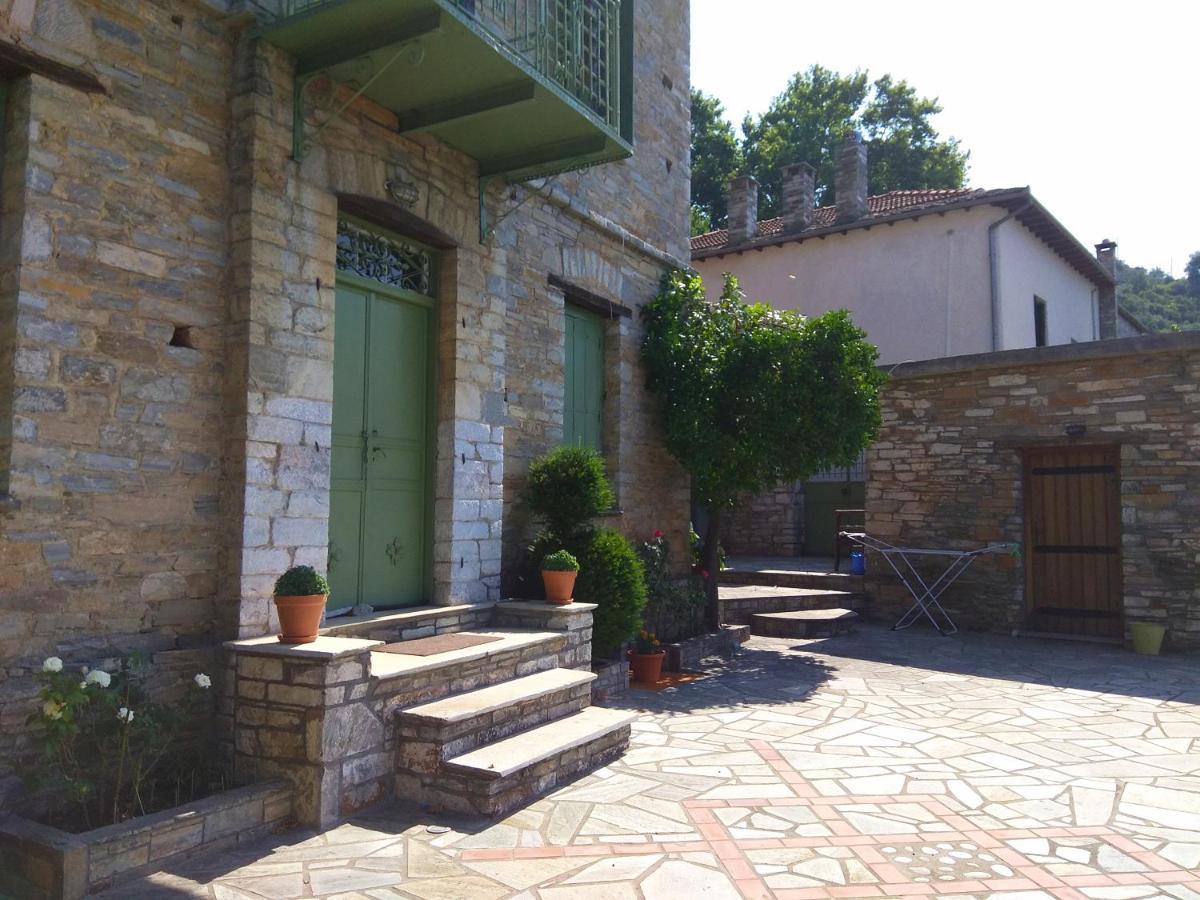 Marina Traditional Stonehouse Afétai Esterno foto